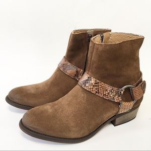 ARTISAN BY ZIGI “Layza” Booties in Brown Suede Size 7.5 NEW
